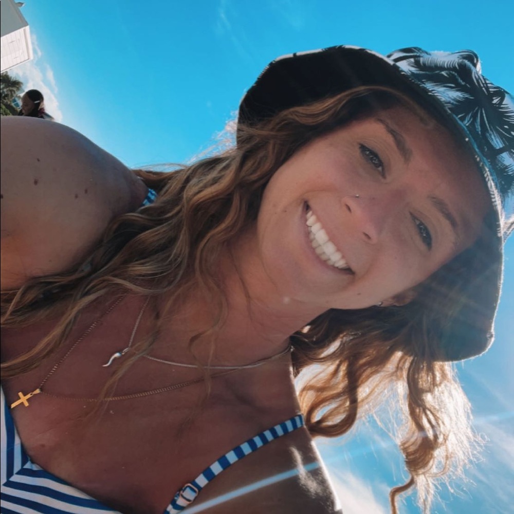 Meet your Posher, Marisa